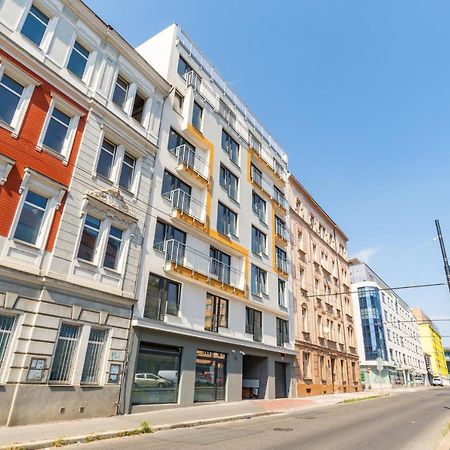 Brand New Two Room Apartment #26 With Free Secure Parking Close To Center Praga Zewnętrze zdjęcie