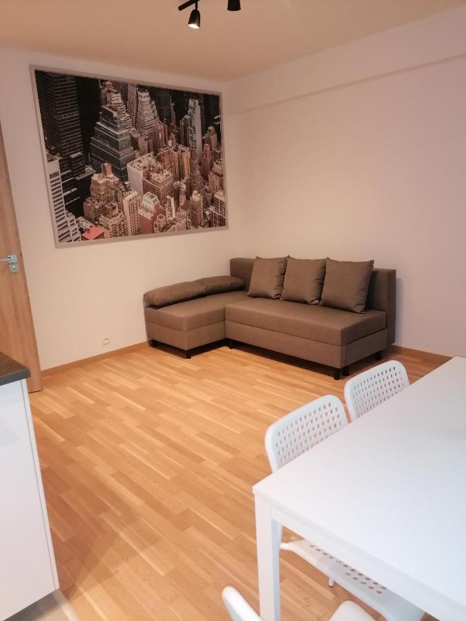 Brand New Two Room Apartment #26 With Free Secure Parking Close To Center Praga Zewnętrze zdjęcie