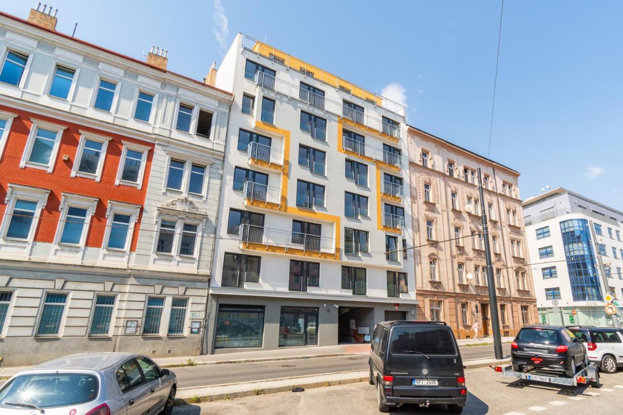 Brand New Two Room Apartment #26 With Free Secure Parking Close To Center Praga Zewnętrze zdjęcie