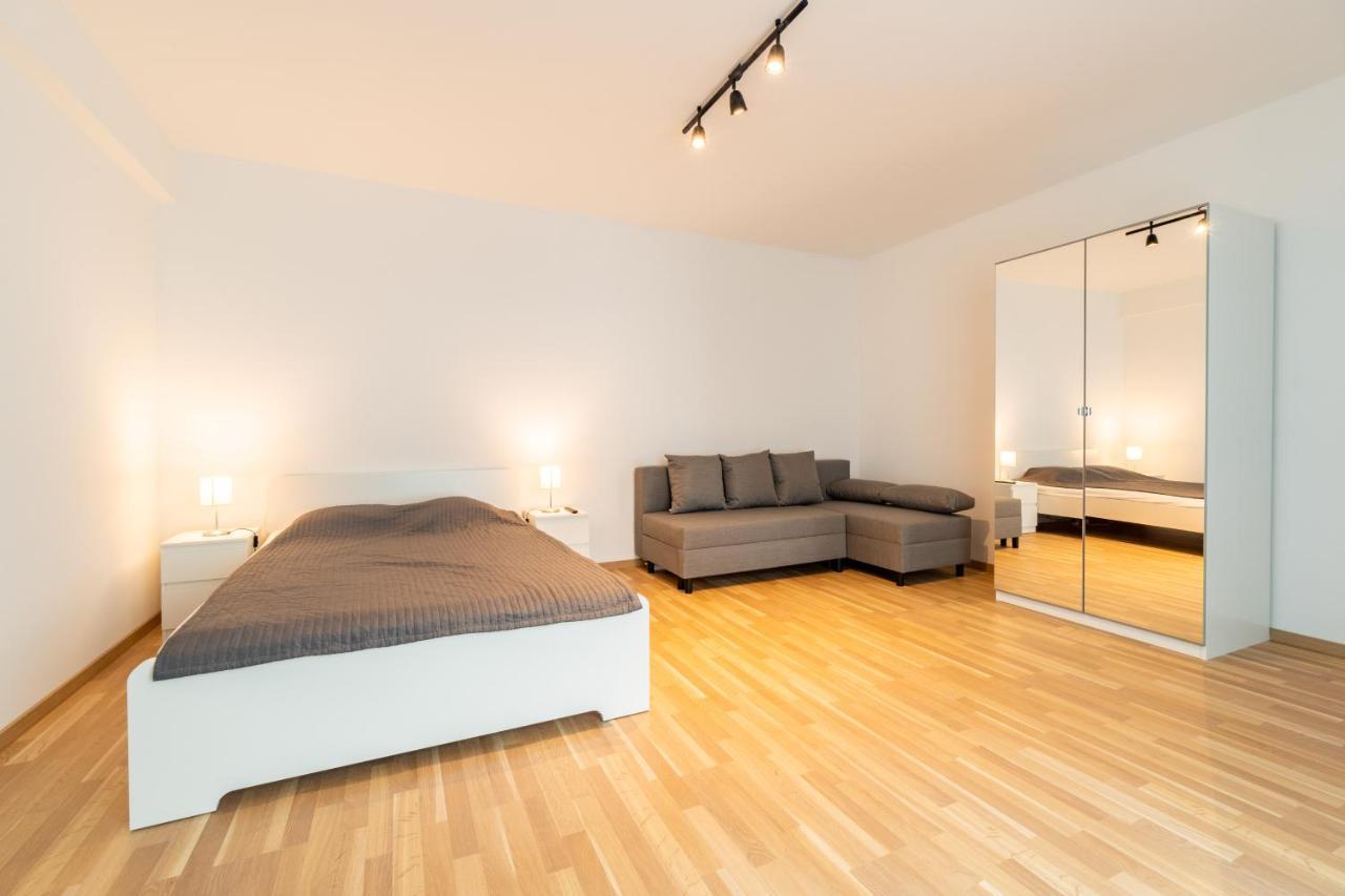 Brand New Two Room Apartment #26 With Free Secure Parking Close To Center Praga Zewnętrze zdjęcie