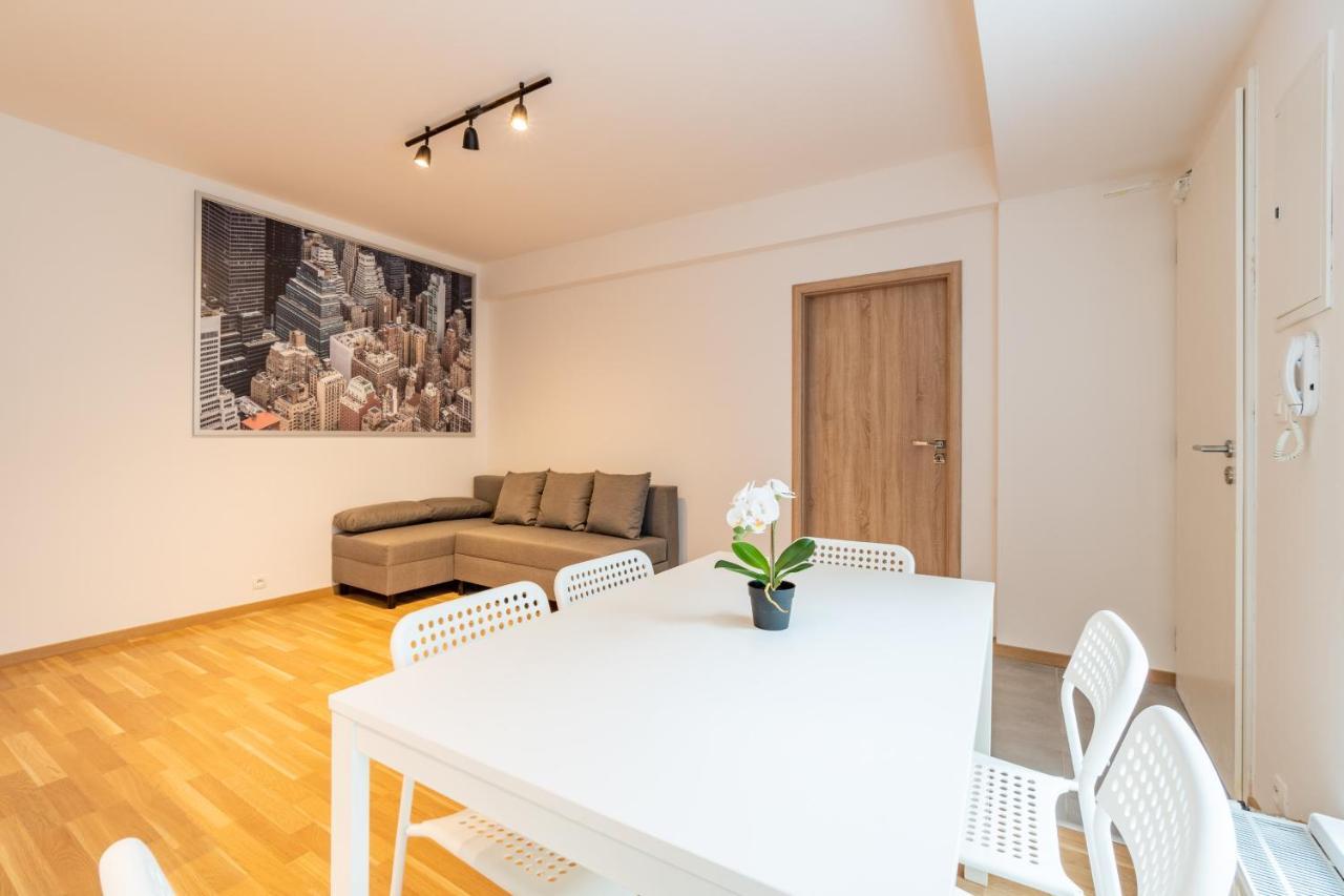 Brand New Two Room Apartment #26 With Free Secure Parking Close To Center Praga Zewnętrze zdjęcie