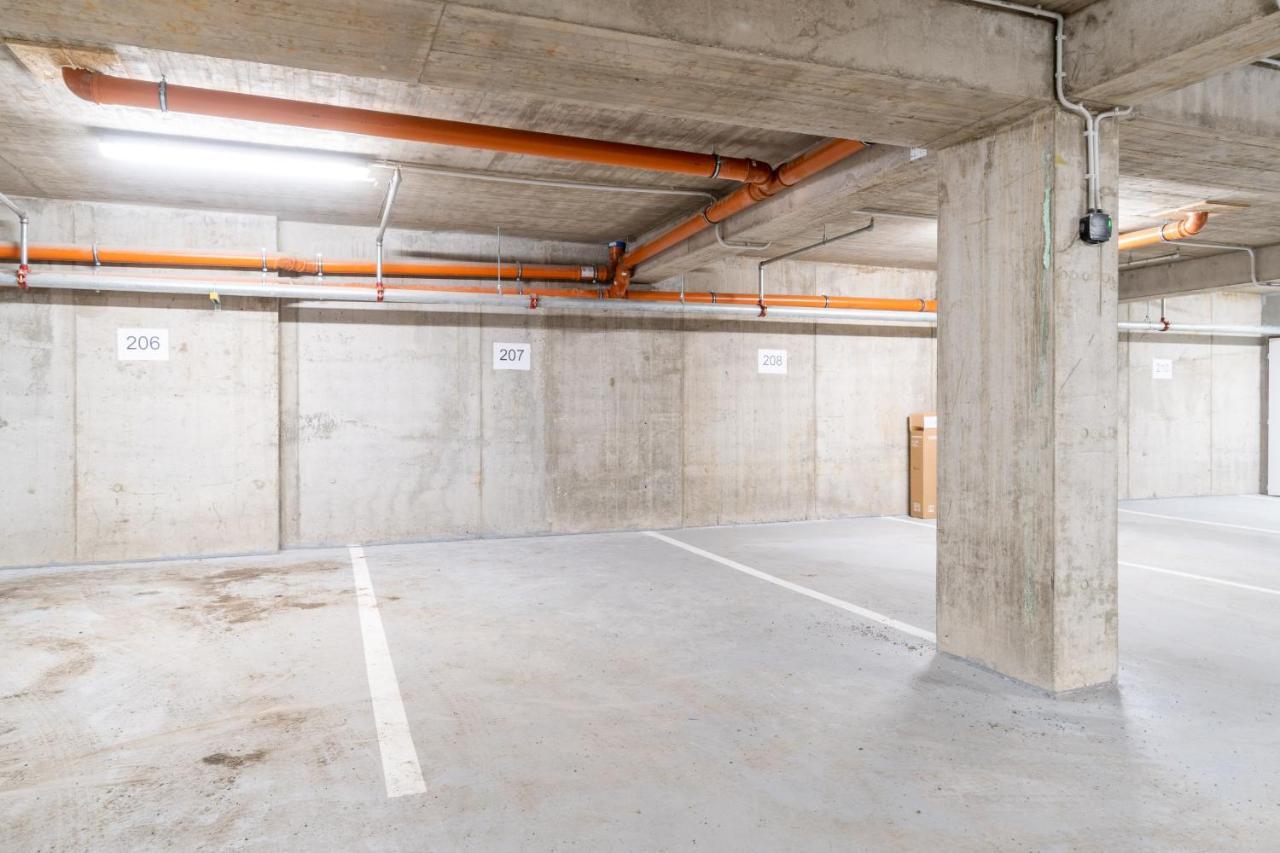 Brand New Two Room Apartment #26 With Free Secure Parking Close To Center Praga Zewnętrze zdjęcie