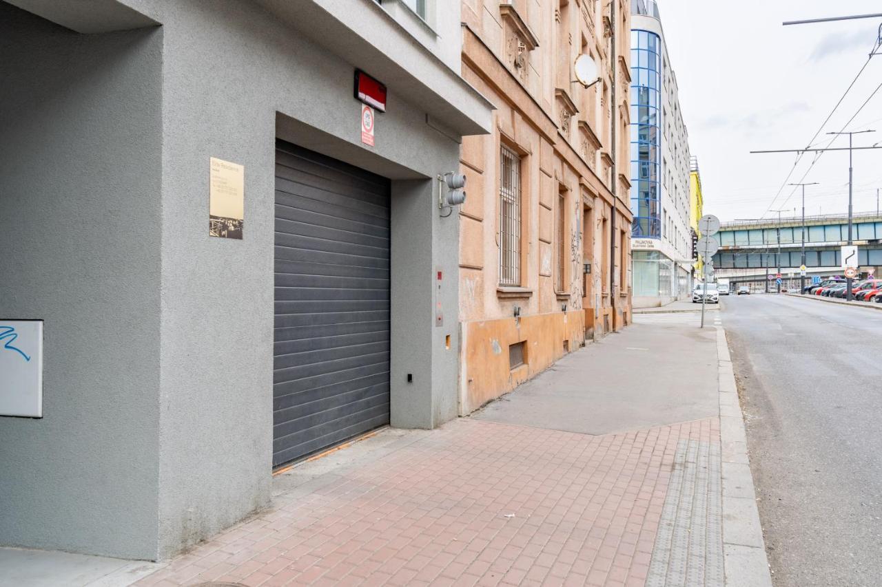 Brand New Two Room Apartment #26 With Free Secure Parking Close To Center Praga Zewnętrze zdjęcie